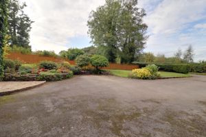 Front Garden & Driveway- click for photo gallery